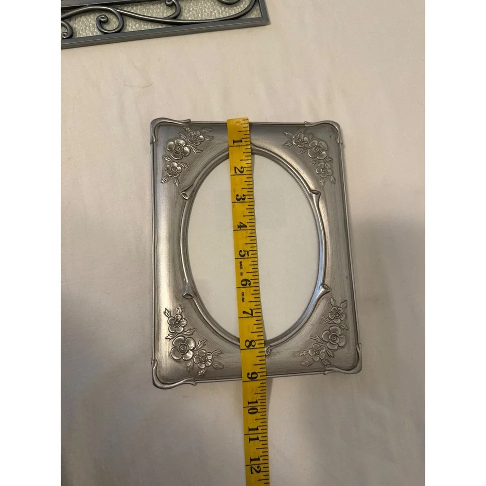 Vintage Style Pewter Silver Floral Plastic Picture Frame Oval Opening 5x7 7x9